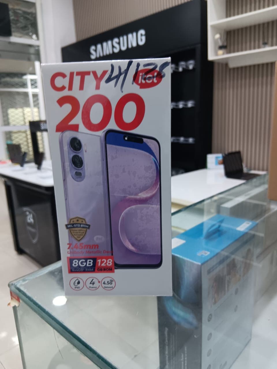 City 200 - 7.45Mm - 128Gb Rom - 4+4Gb Ram - 6.78" - Ip65 - 5000Mah